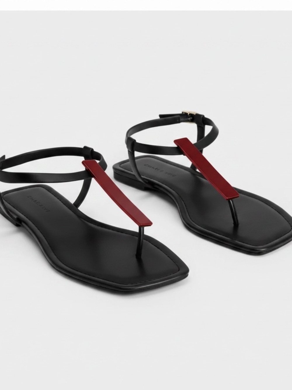 Charles & Keith Black & Red Metallic Accent T-Bar Thong Sandals